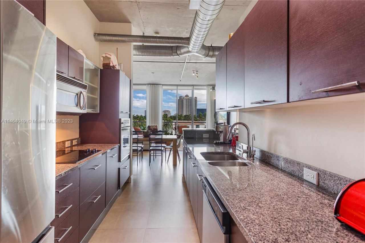 Loft en Miami, Estados Unidos, 120 m² - imagen 9