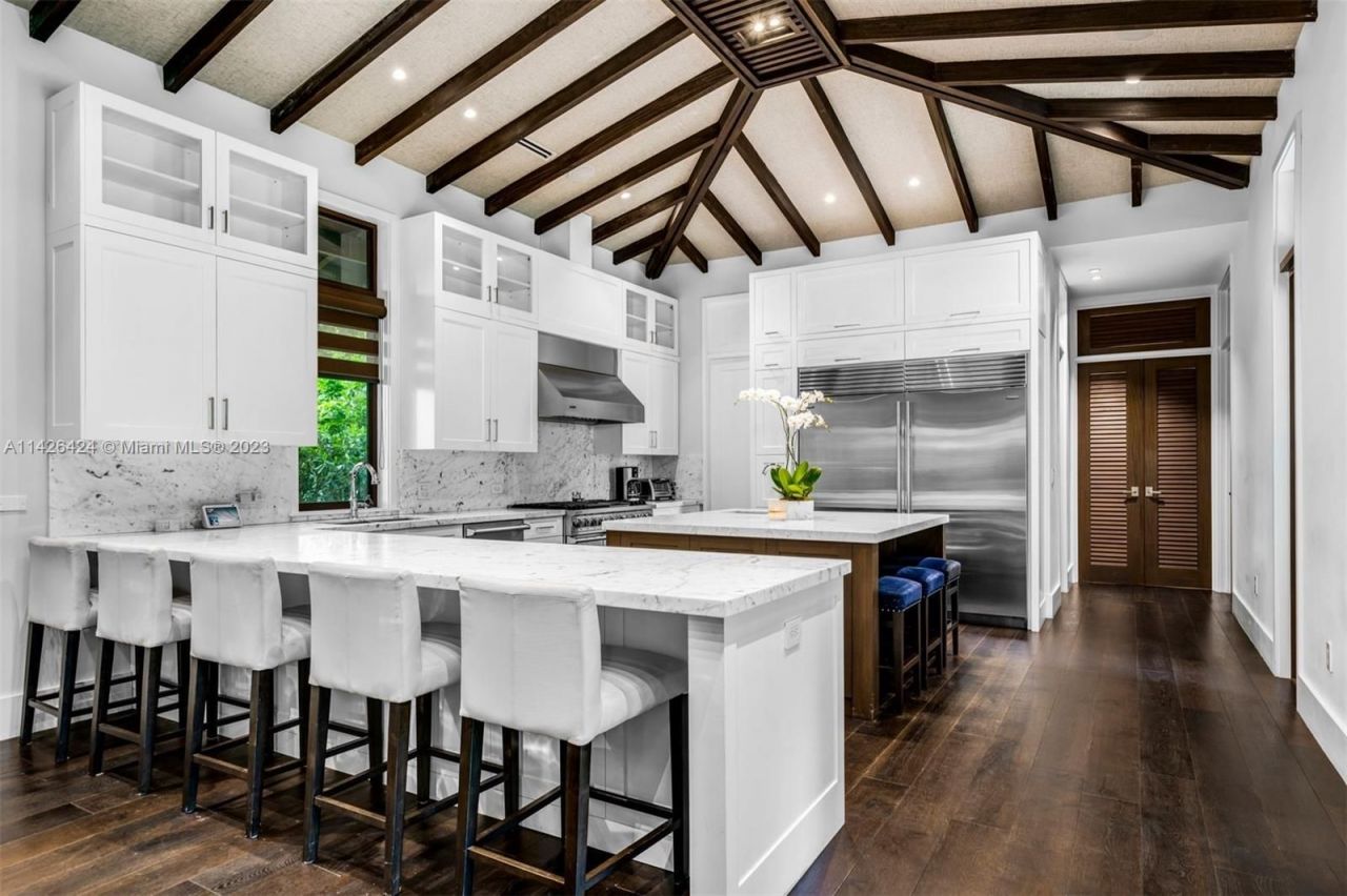 Domaine à Miami, États-Unis, 500 m² - image 5