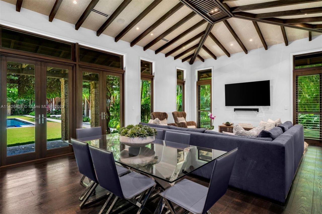 Domaine à Miami, États-Unis, 500 m² - image 6