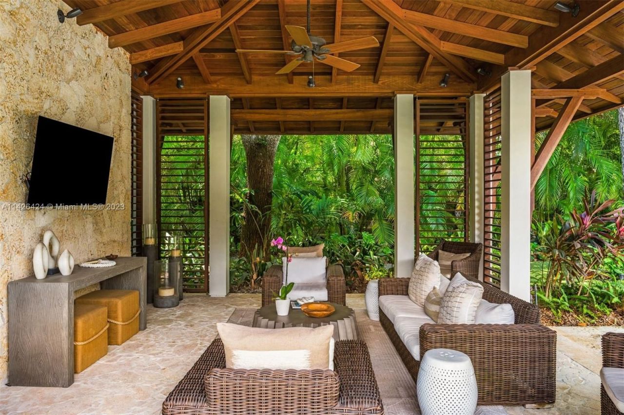 Domaine à Miami, États-Unis, 500 m² - image 12