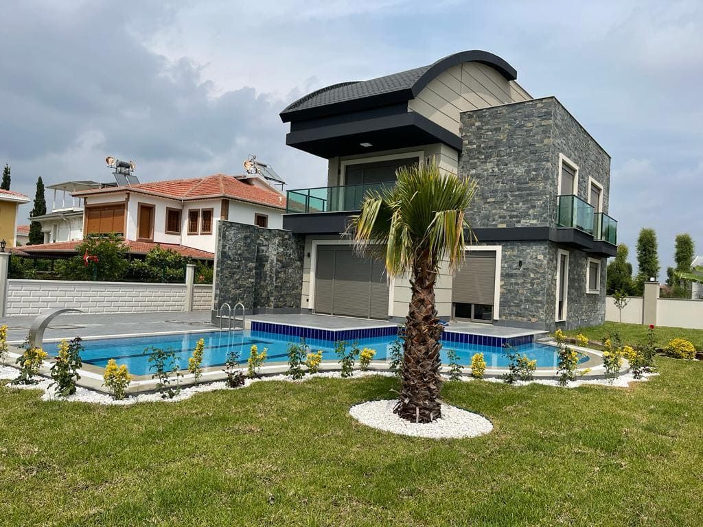 Villa en Belek, Turquia, 280 m² - imagen 1