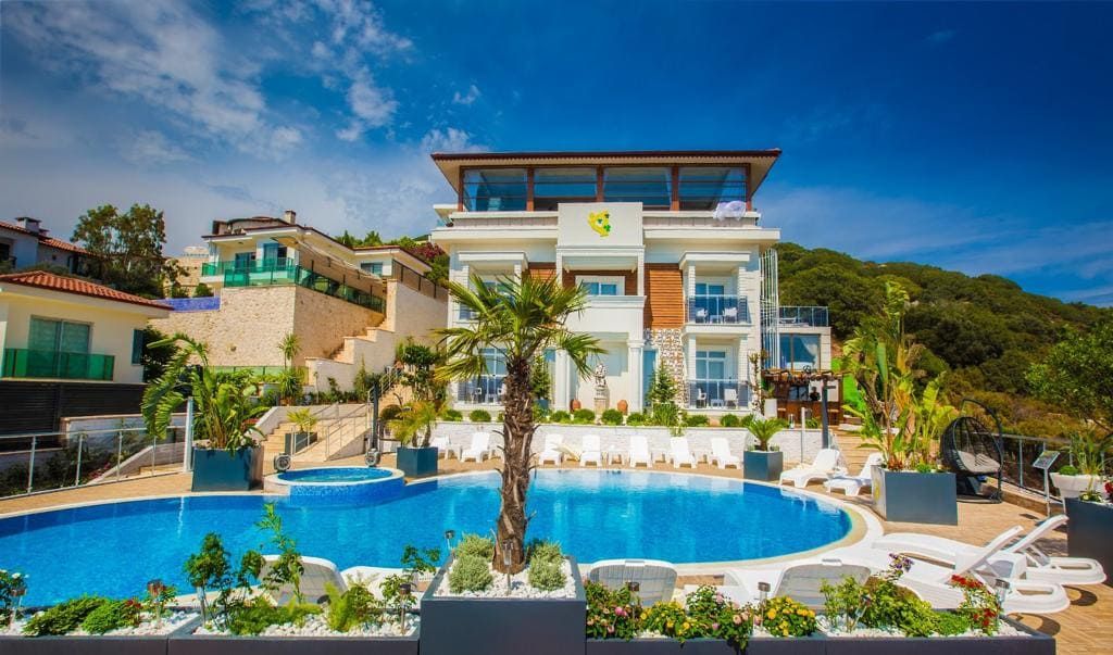 Hotel in Kaş, Turkey - picture 1