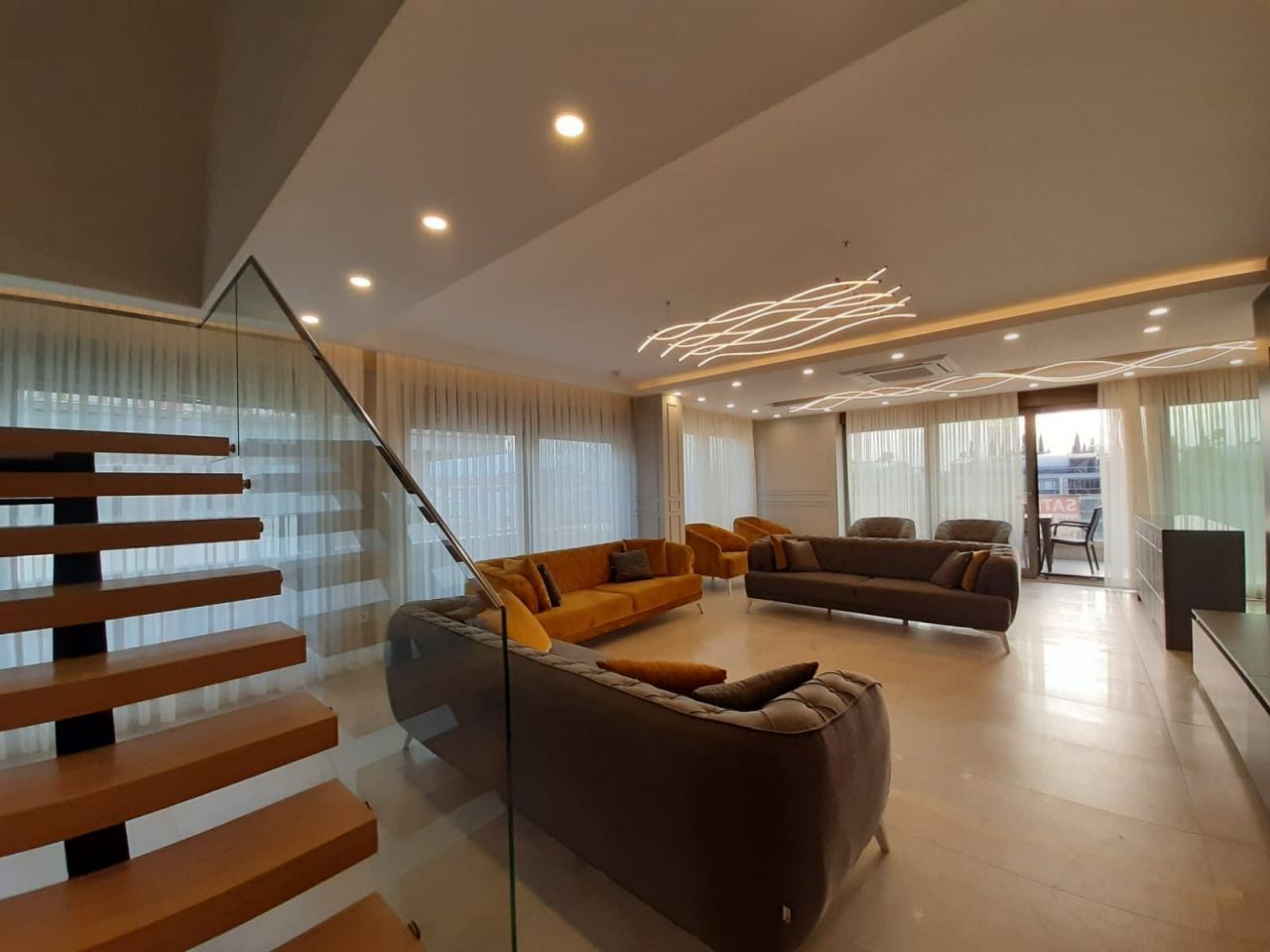 Wohnung in Antalya, Türkei, 280 m² - Foto 1