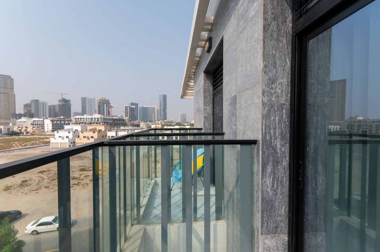 Investment project in Dubai, UAE, 70.87 m² - picture 15