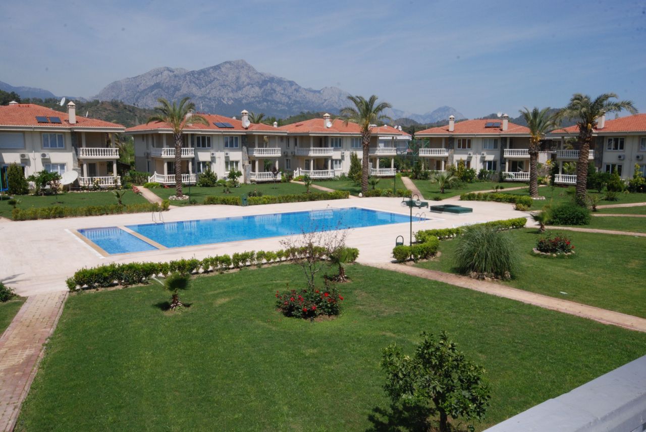 Villa à Antalya, Turquie, 180 m² - image 1