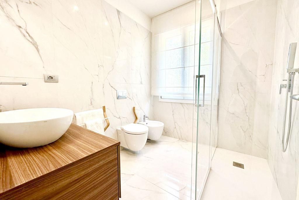 Villa in Forte dei Marmi, Italien, 350 m² - Foto 10