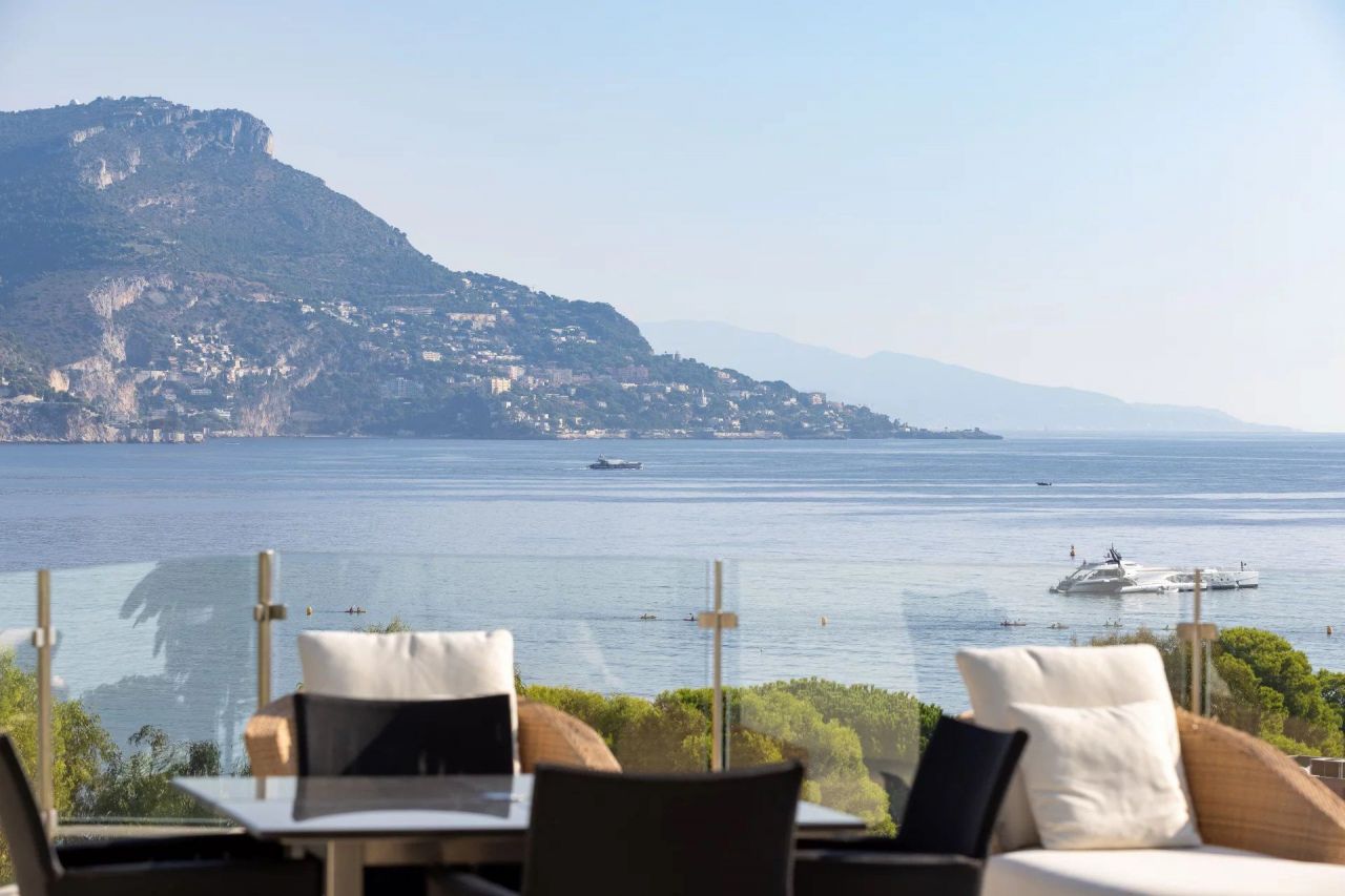 Villa en Saint-Jean-Cap-Ferrat, Francia, 270 m² - imagen 1