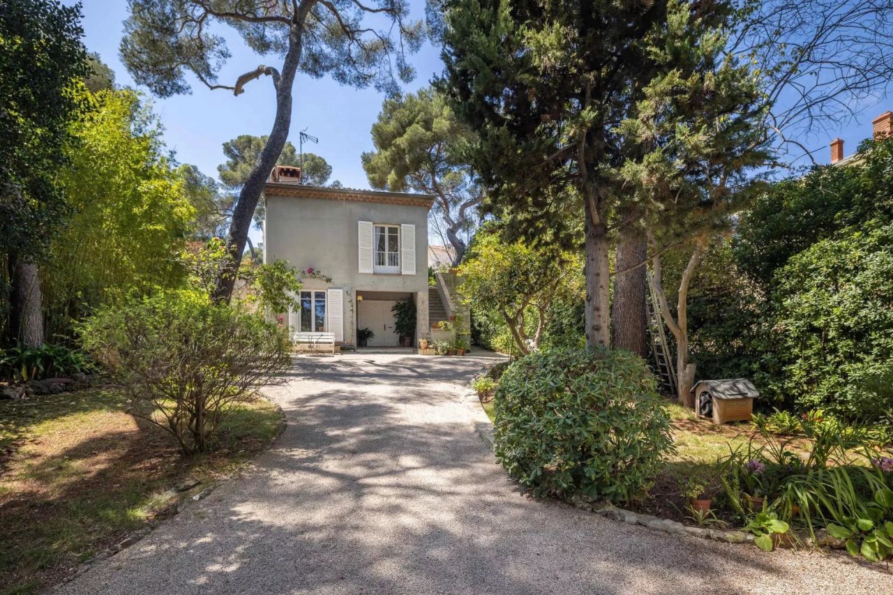 Villa en Saint-Jean-Cap-Ferrat, Francia, 114 m² - imagen 1