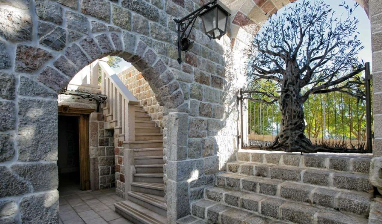 Villa à Rézévici, Monténégro, 250 m² - image 7