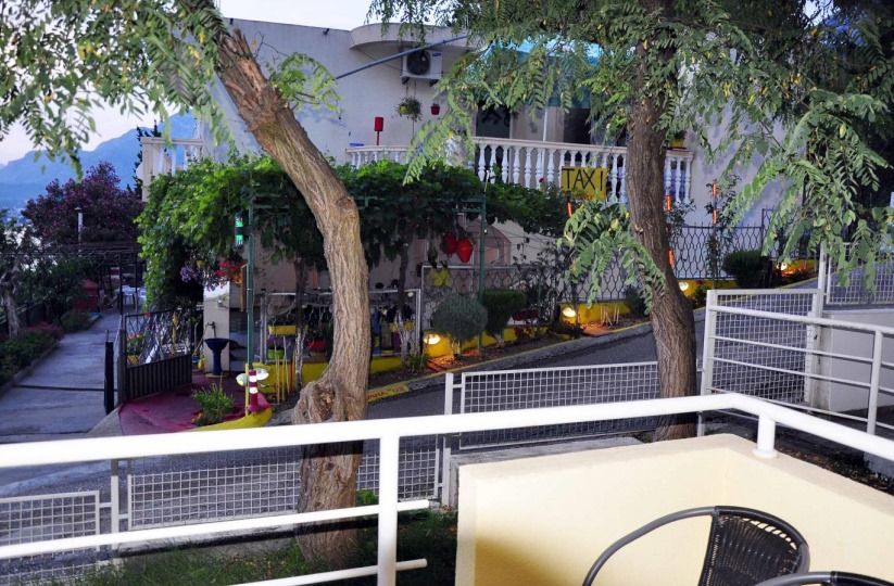 Hôtel à Sutomore, Monténégro - image 7