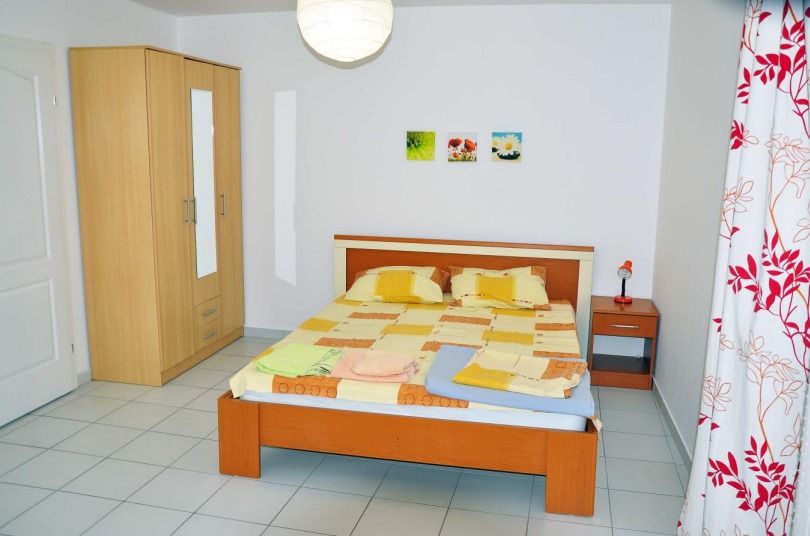 Hôtel à Sutomore, Monténégro - image 9