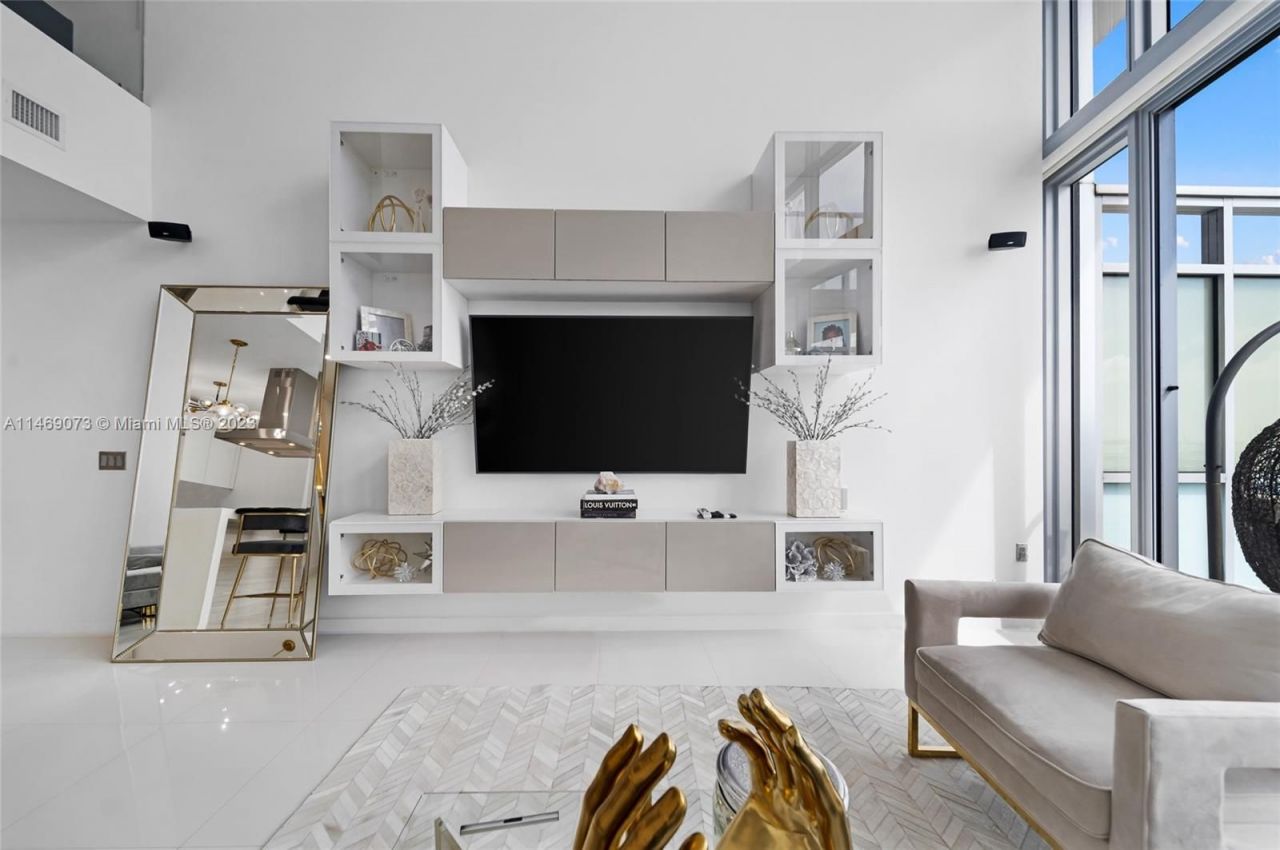 Loft à Miami, États-Unis, 150 m² - image 6