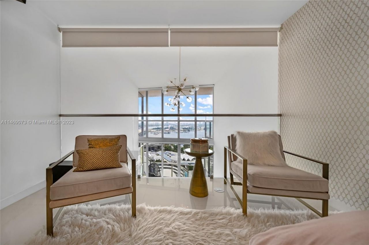 Loft à Miami, États-Unis, 150 m² - image 13