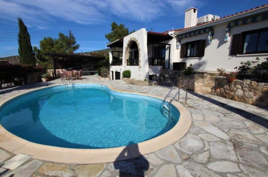 Bungalow in Paphos, Cyprus, 152 m² - picture 1