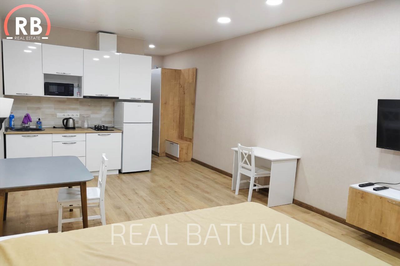 Apartment in Batumi, Georgia, 35 m² - picture 2