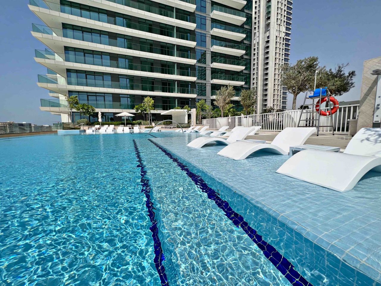 Apartamento en Dubái, EAU, 68 m² - imagen 2