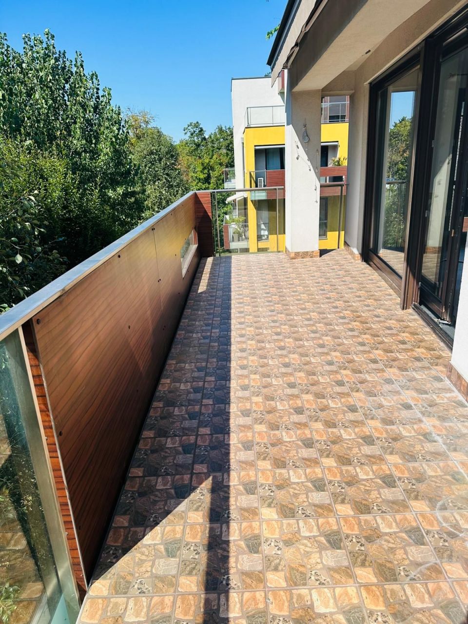 Flat in Budapest, Hungary, 102 m² - picture 3