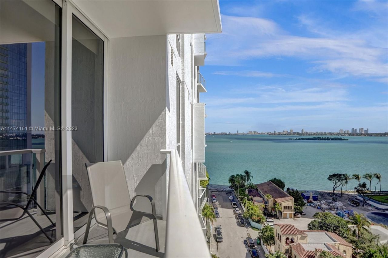 Piso en Miami, Estados Unidos, 75 m² - imagen 4