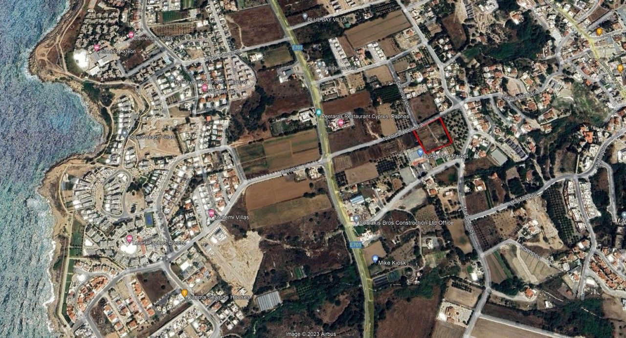 Terrain à Paphos, Chypre, 4 741 m² - image 1