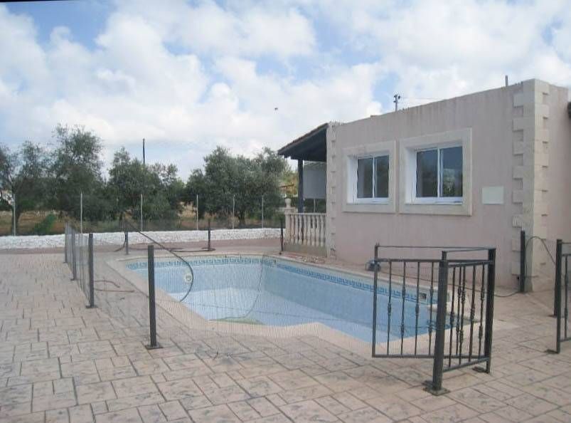 Bungalow in Paphos, Cyprus, 153 m² - picture 1