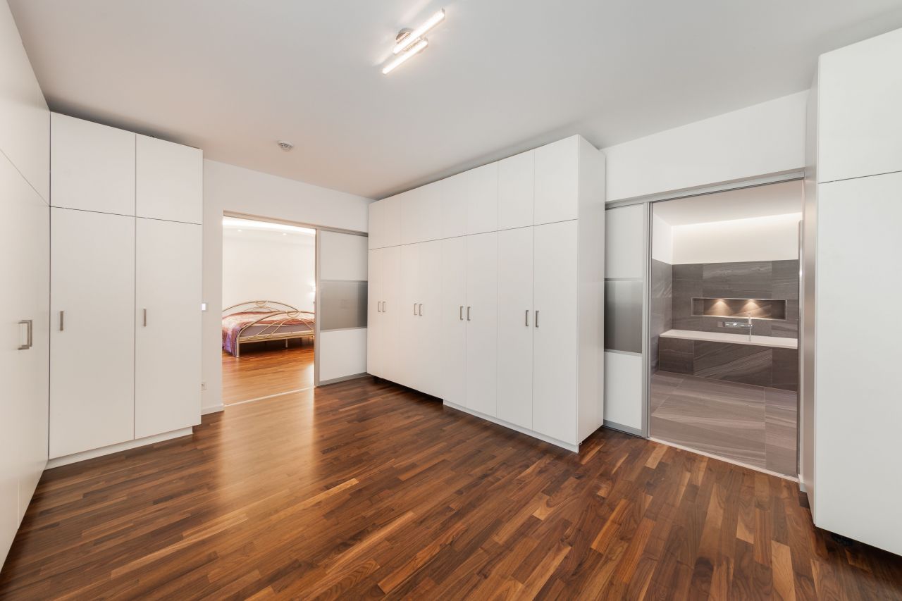 Villa in Berlin, Germany, 377.36 m² - picture 10