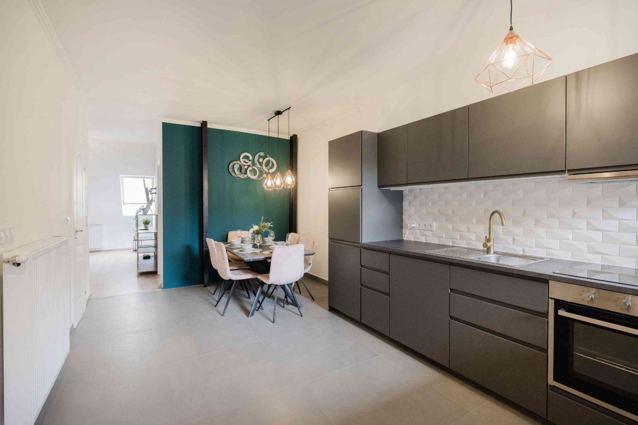 Flat in Budapest, Hungary, 91 m² - picture 6