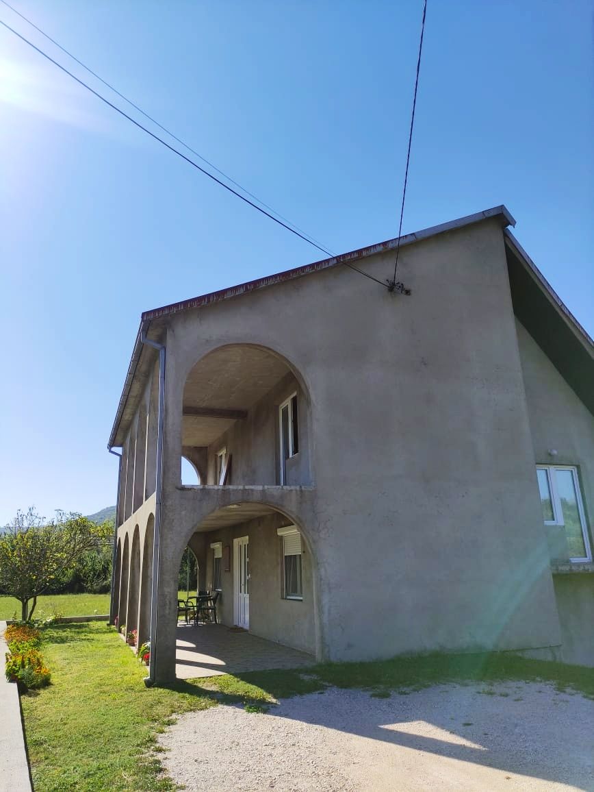 Casa en Nikšić, Montenegro, 166 m² - imagen 7