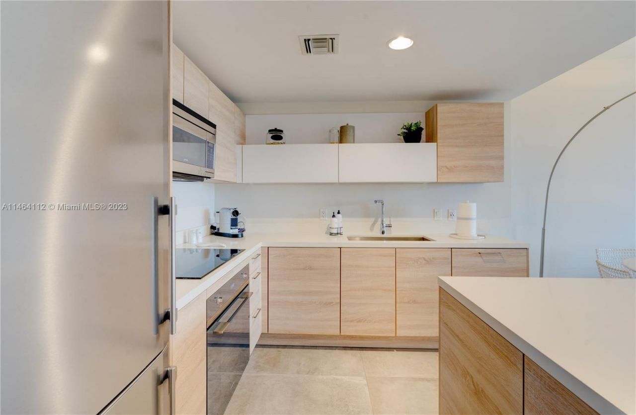 Piso en Miami, Estados Unidos, 100 m² - imagen 9