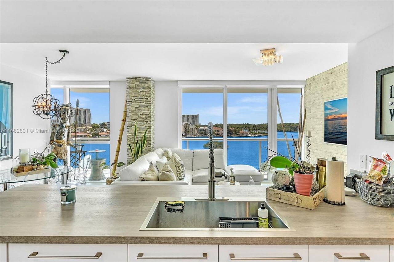 Appartamento a Miami, USA, 120 m² - foto 2