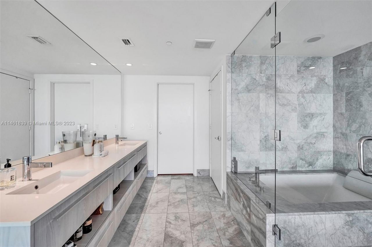 Appartamento a Miami, USA, 140 m² - foto 10