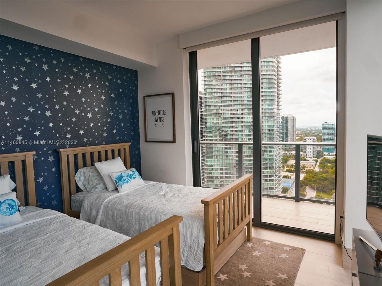 Flat in Miami, USA, 150 m² - picture 13