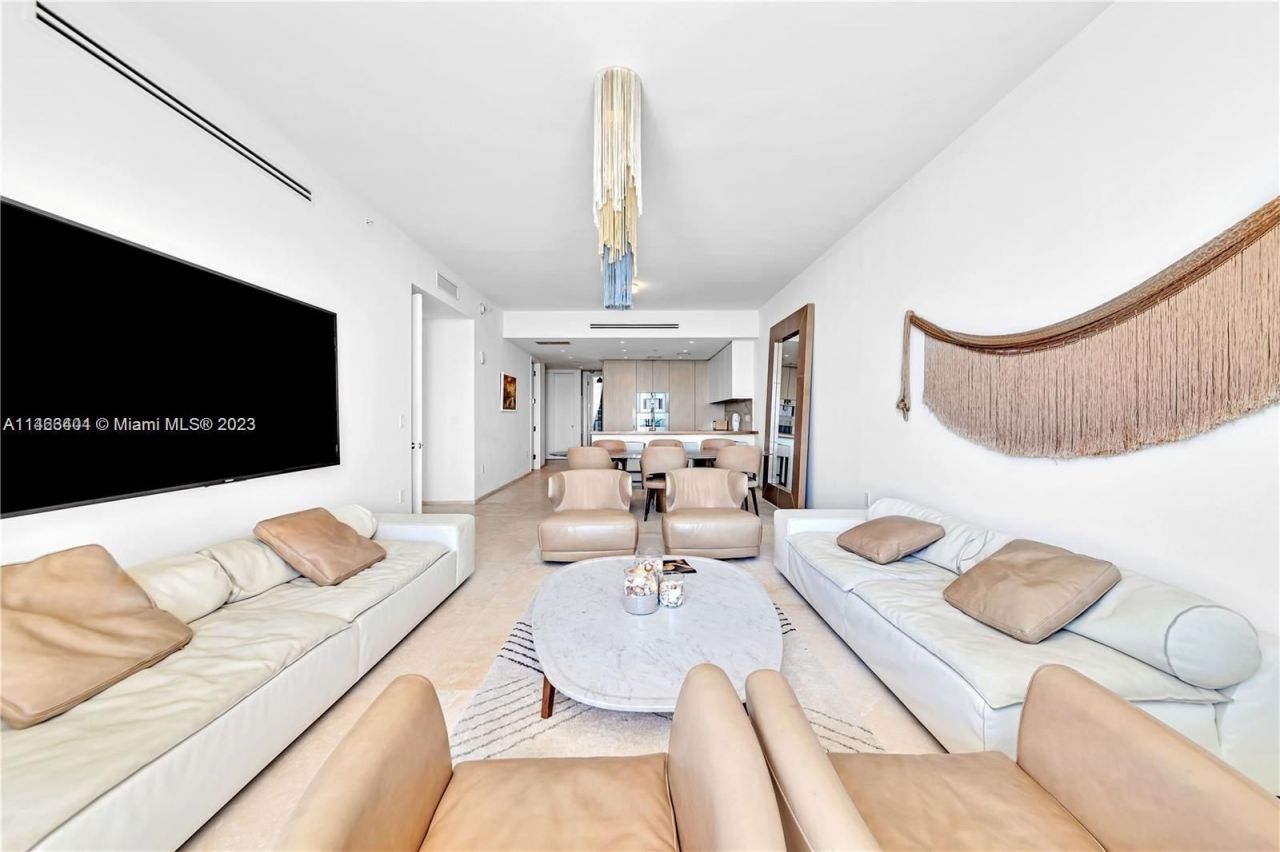 Flat in Miami, USA, 130 m² - picture 9