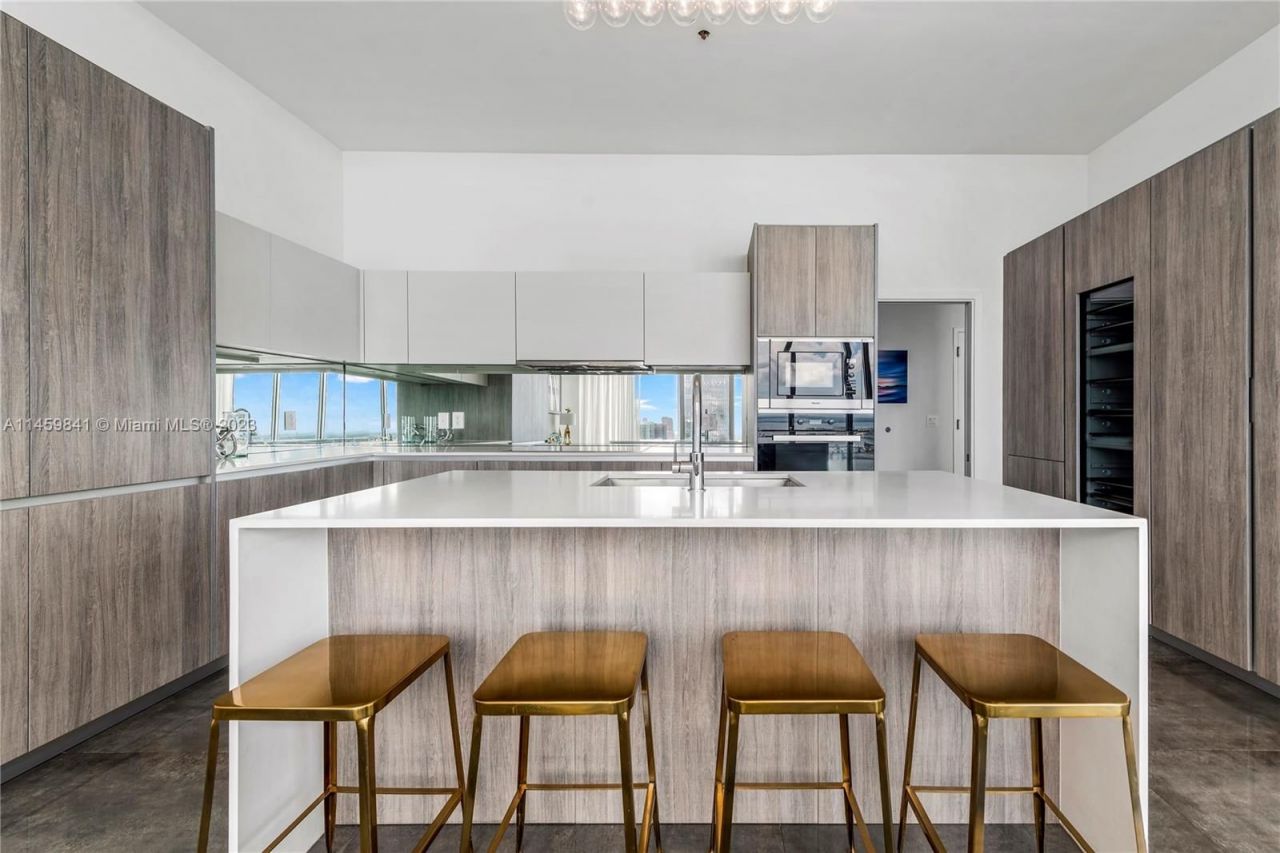 Ático en Miami, Estados Unidos, 300 m² - imagen 11