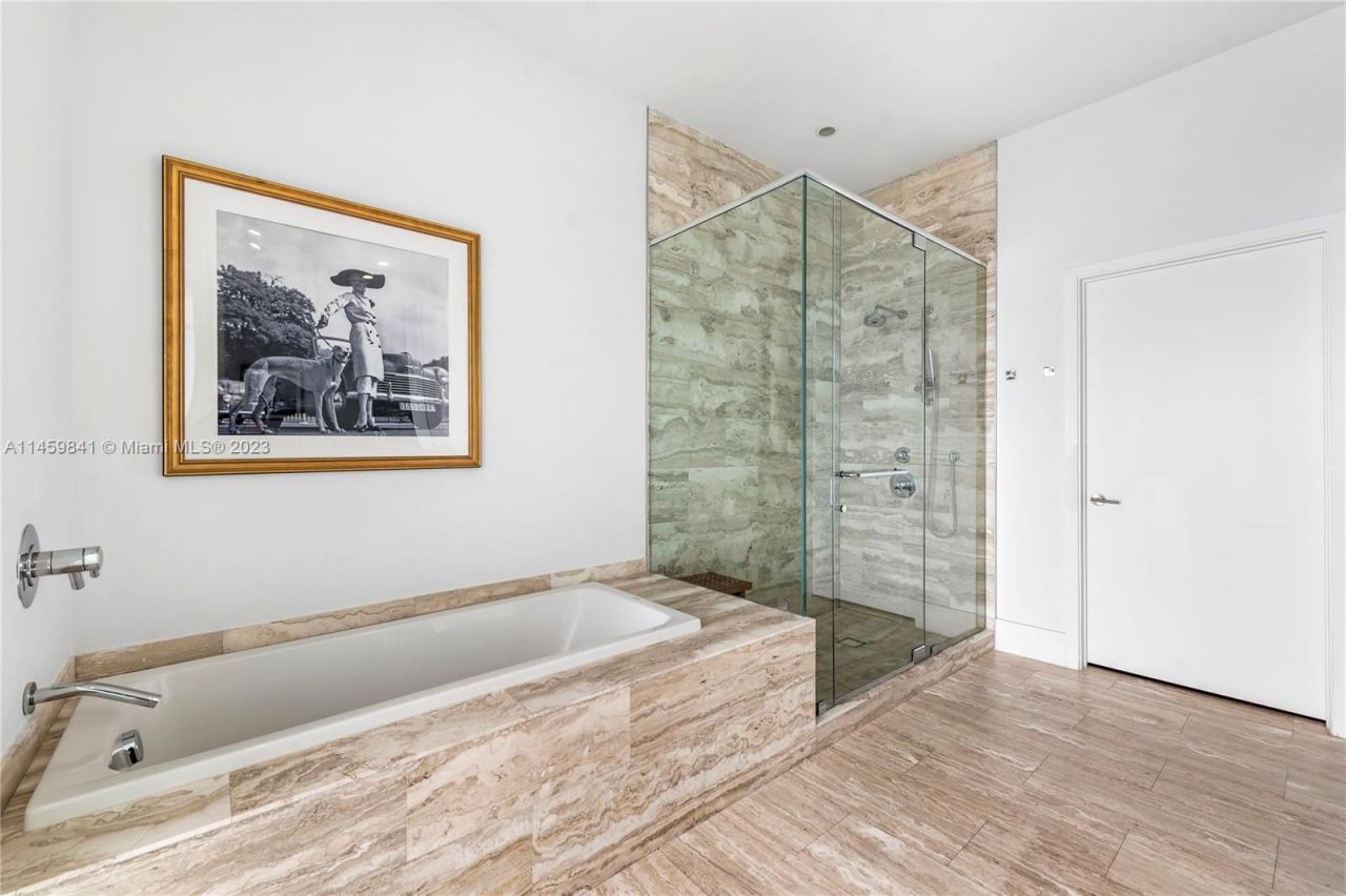 Ático en Miami, Estados Unidos, 300 m² - imagen 12