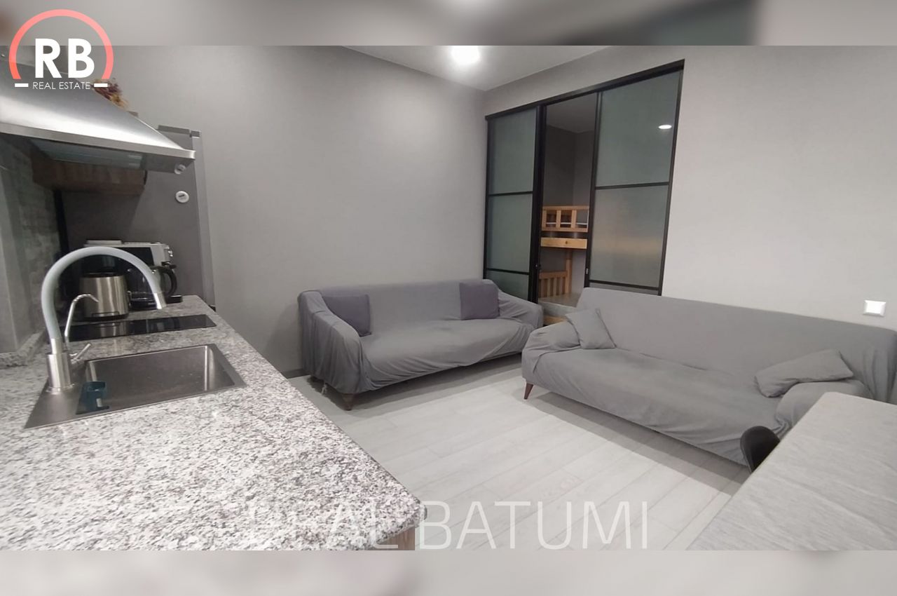 Flat in Batumi, Georgia, 56 m² - picture 1