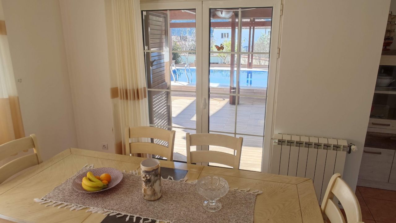 Villa a Bar, Montenegro, 200 m² - foto 7