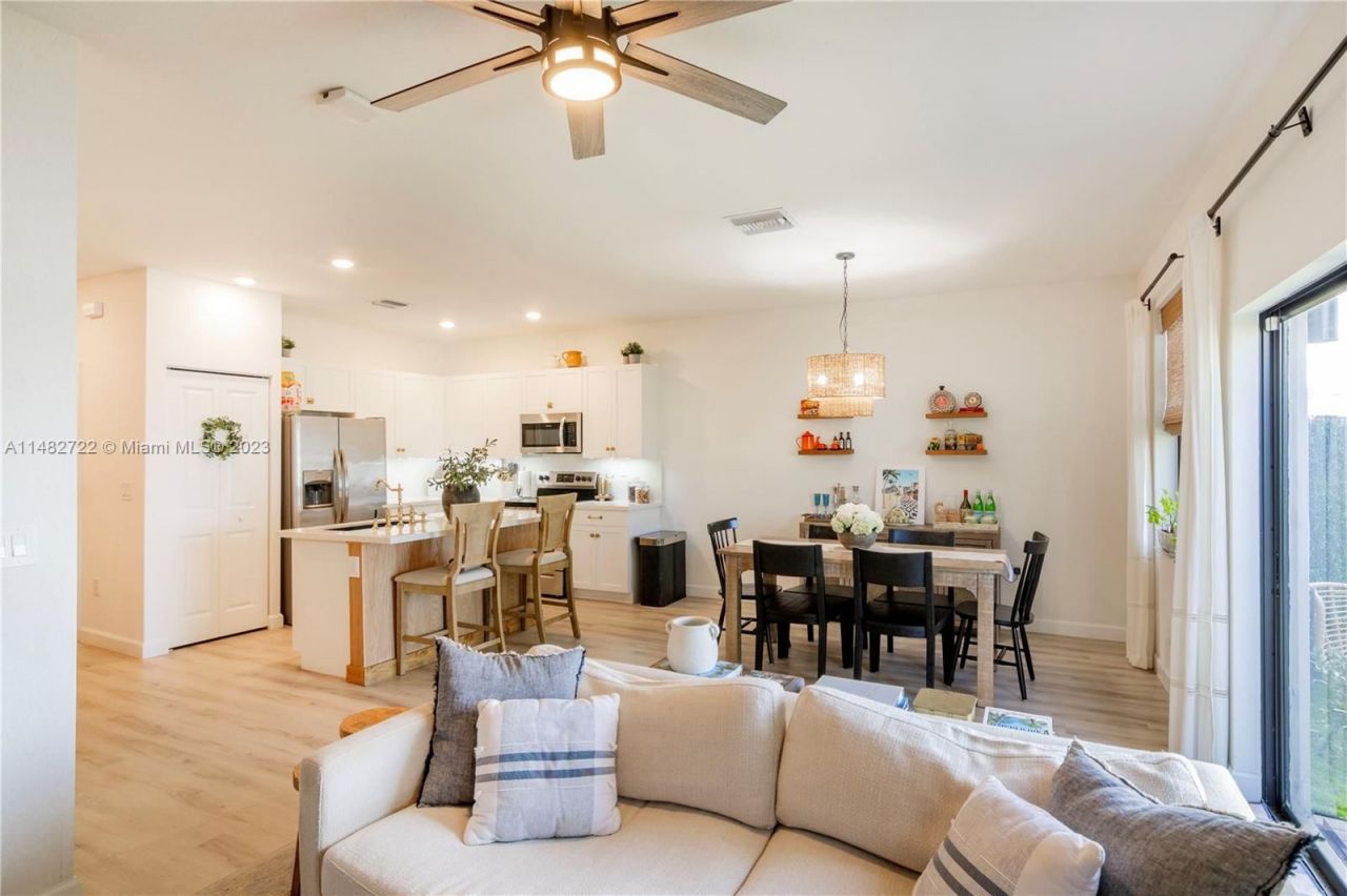 Townhouse in Miami, USA, 130 m² - picture 7