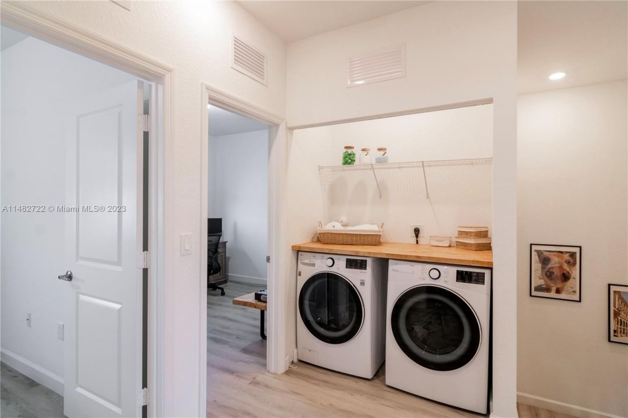 Townhouse in Miami, USA, 130 m² - picture 17