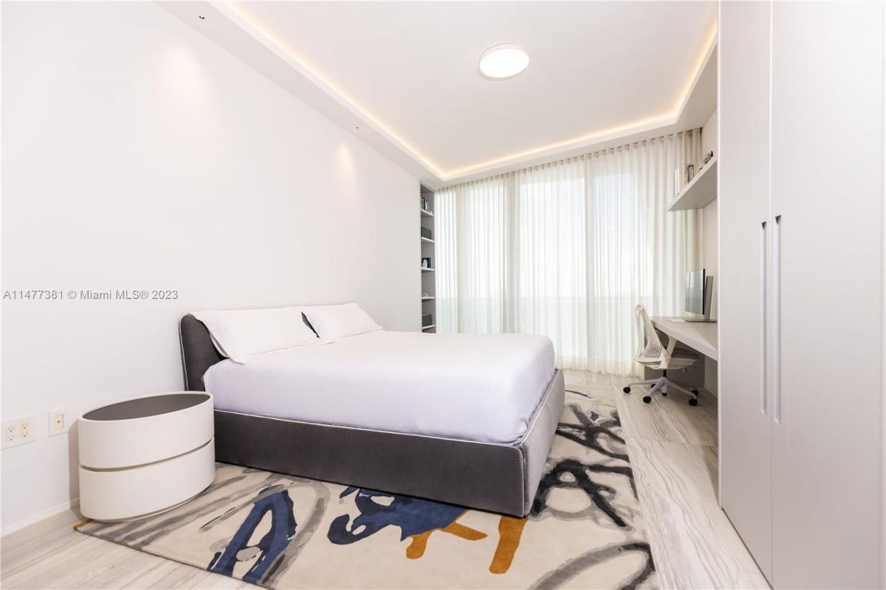 Flat in Miami, USA, 410 m² - picture 14