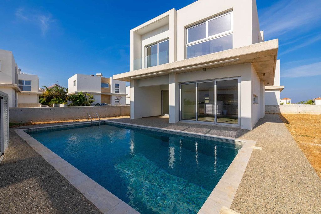 Flat in Famagusta, Cyprus, 141 m² - picture 1