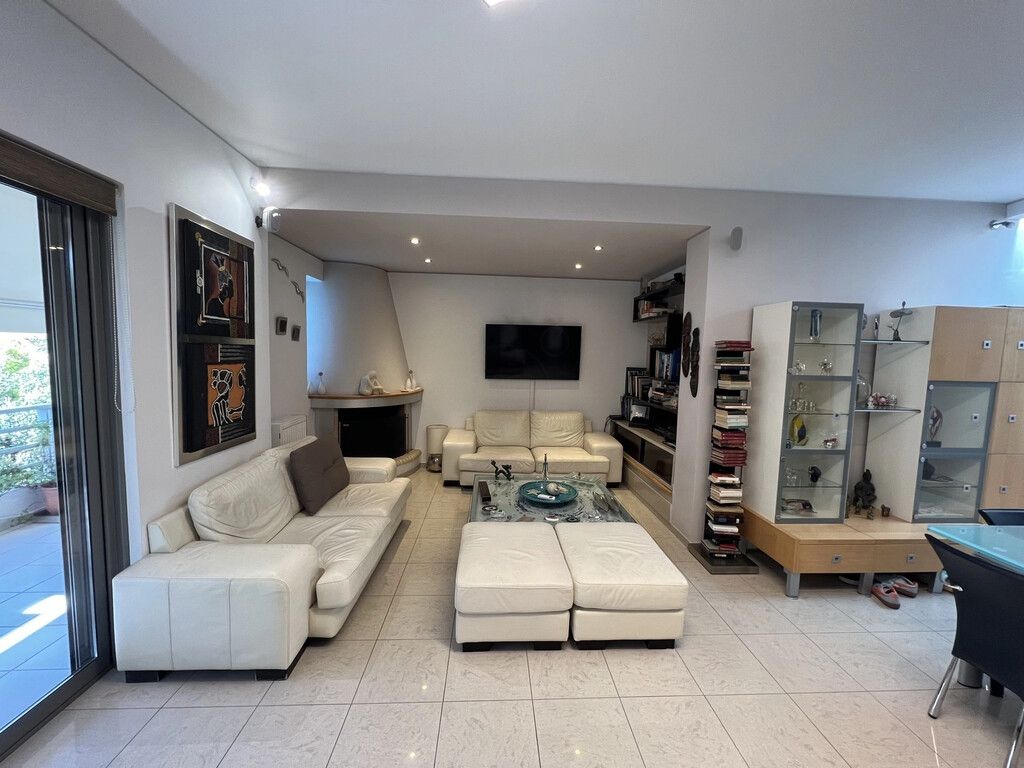 Maisonette en Atenas, Grecia, 150 m² - imagen 4