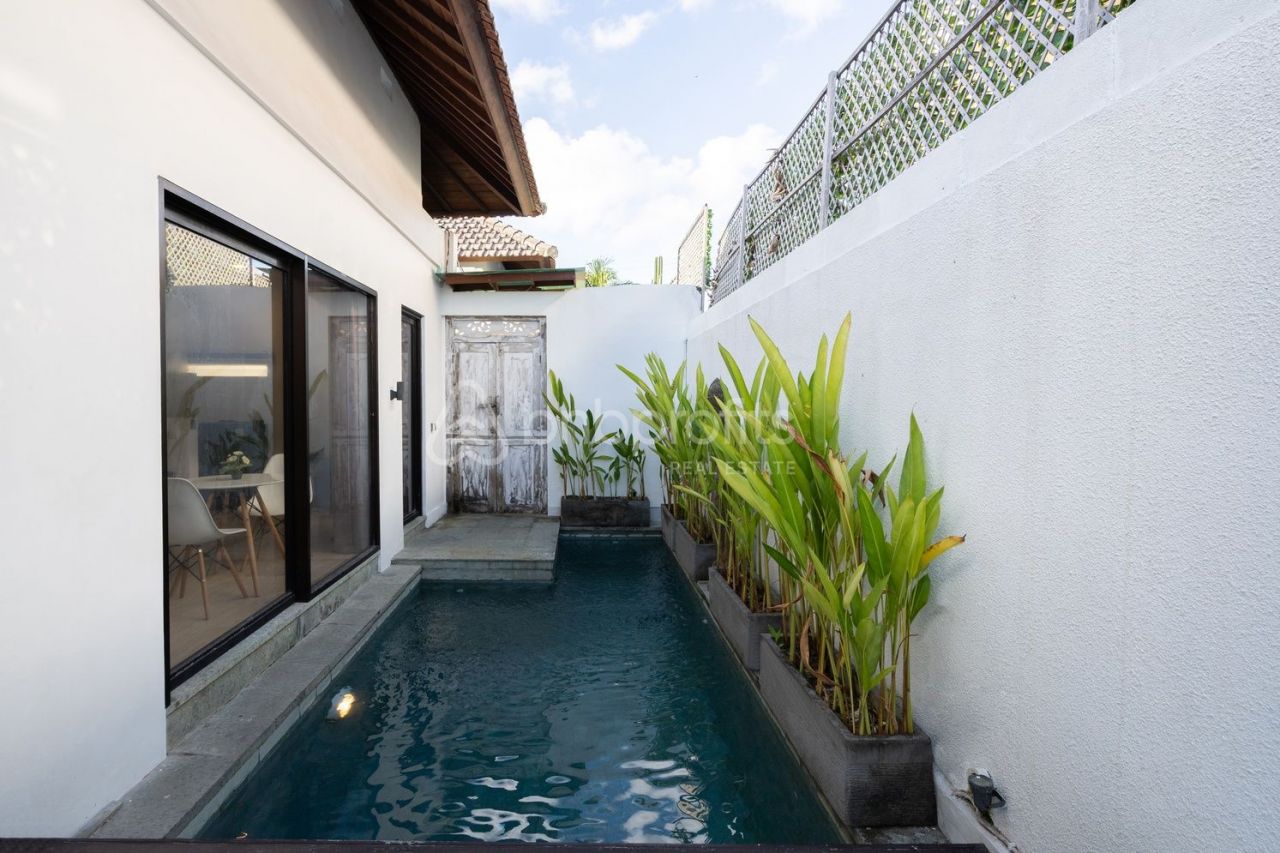 Villa in Canggu, Indonesia, 38 m² - picture 1