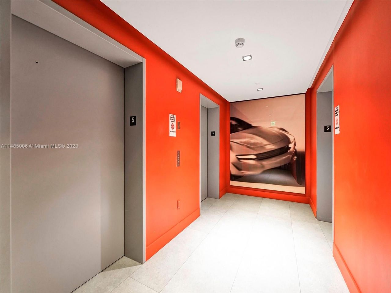 Flat in Miami, USA, 110 m² - picture 17