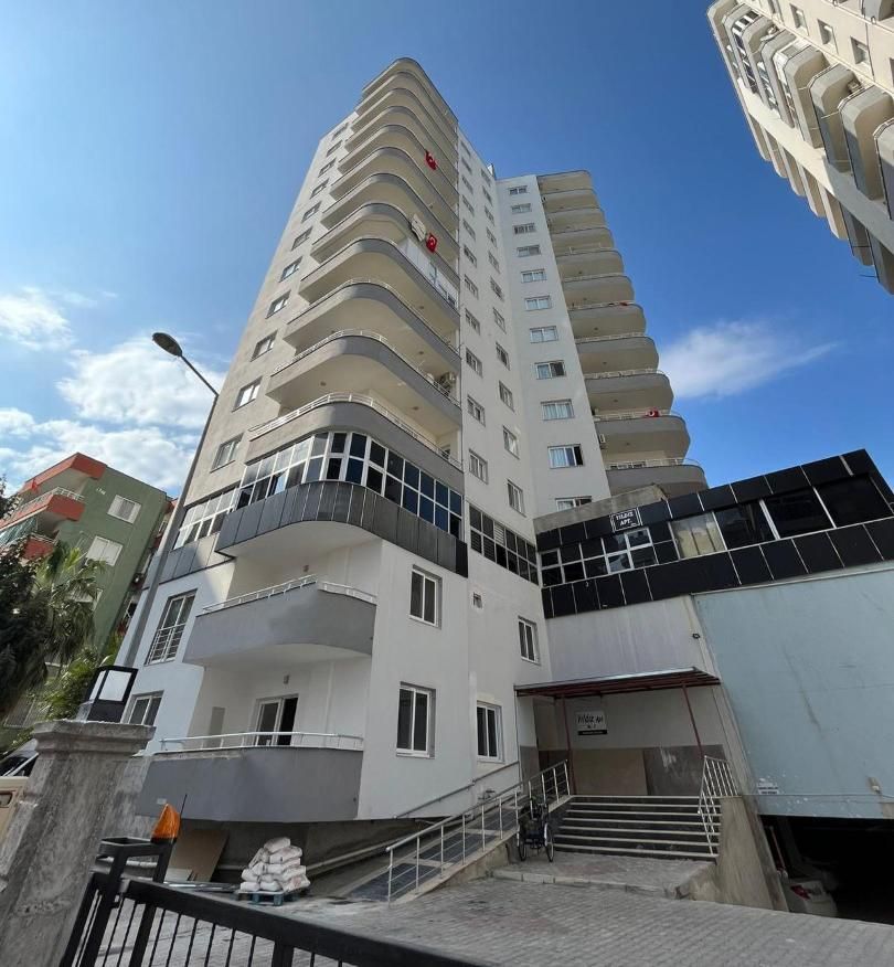 Apartamento en Mersin, Turquia, 200 m² - imagen 1