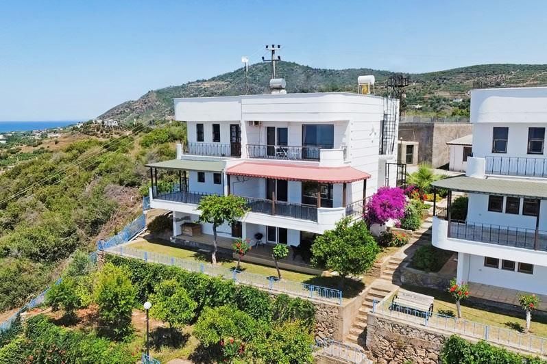 Villa à Alanya, Turquie, 220 m² - image 1