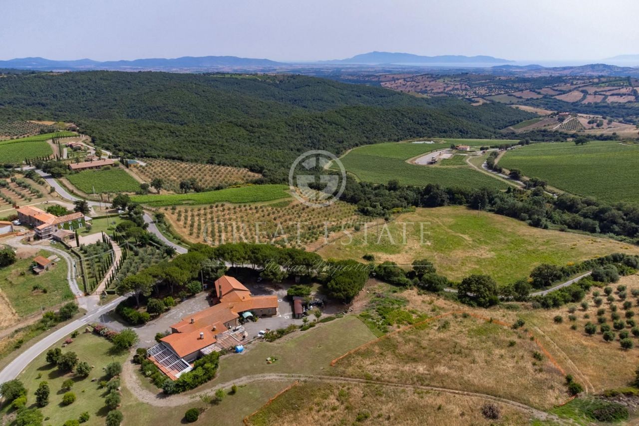 Maison Magliano in Toscana, Italie, 486.3 m² - image 1