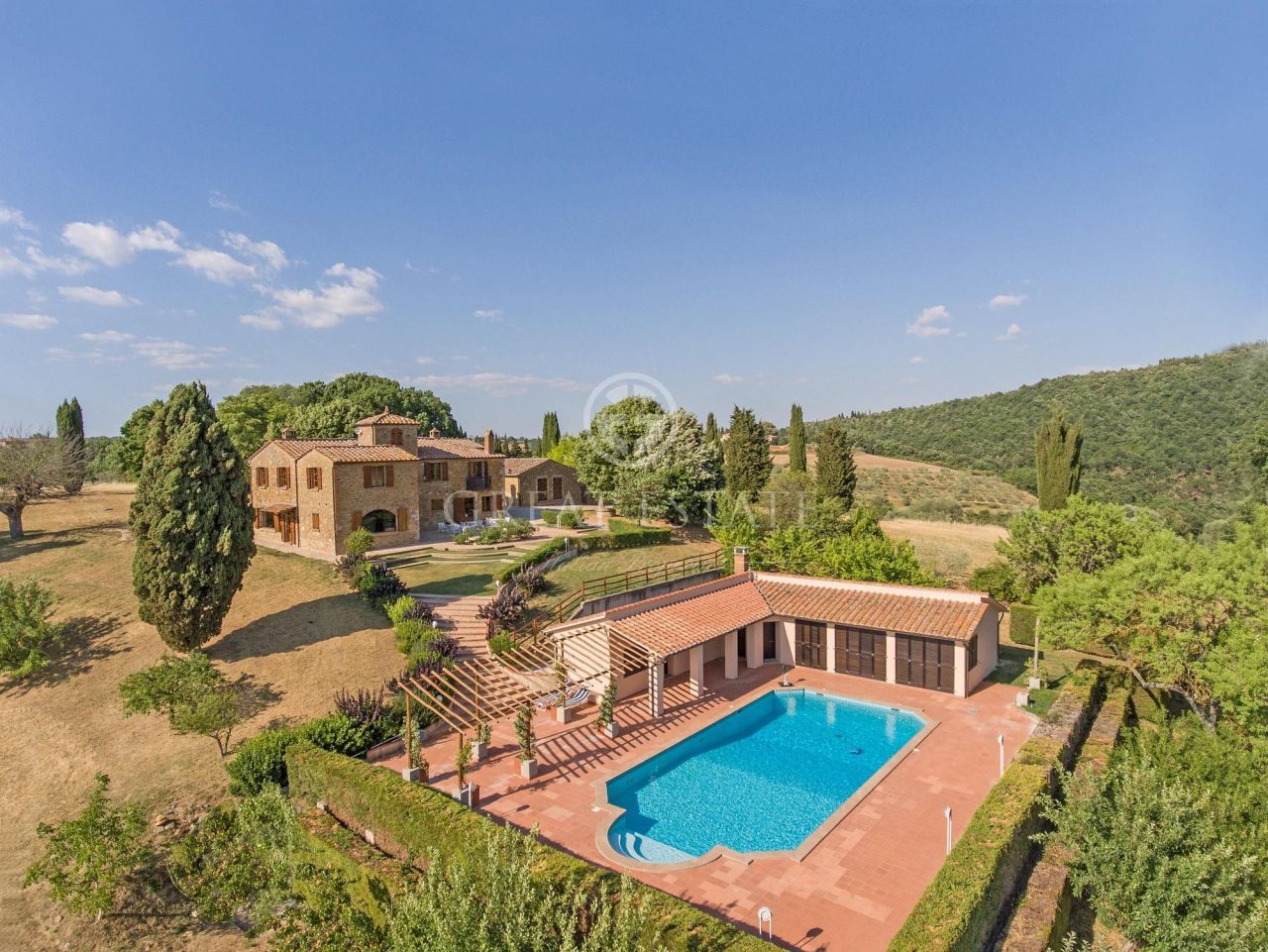 Maison à Torrita di Siena, Italie, 713.5 m² - image 2