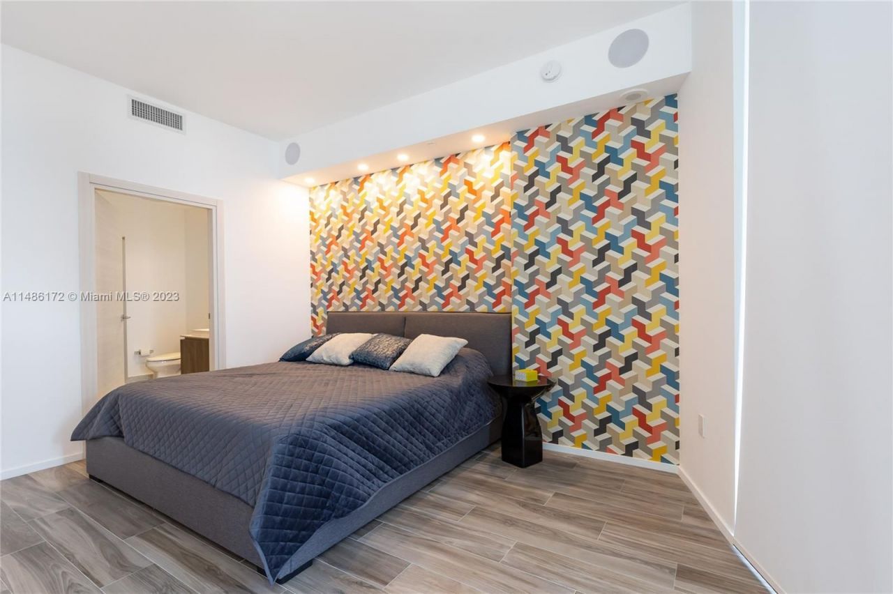 Flat in Miami, USA, 78 m² - picture 10