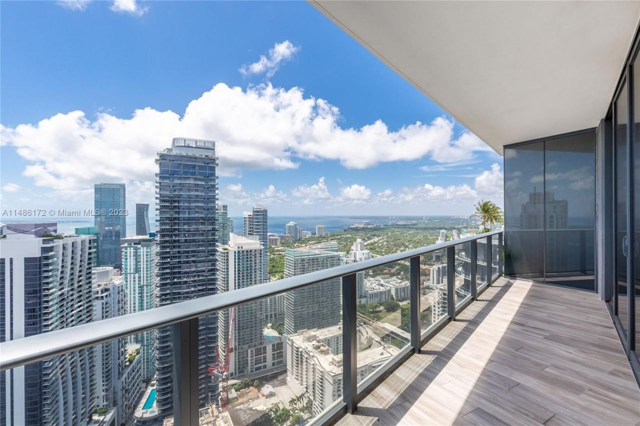 Flat in Miami, USA, 78 m² - picture 16