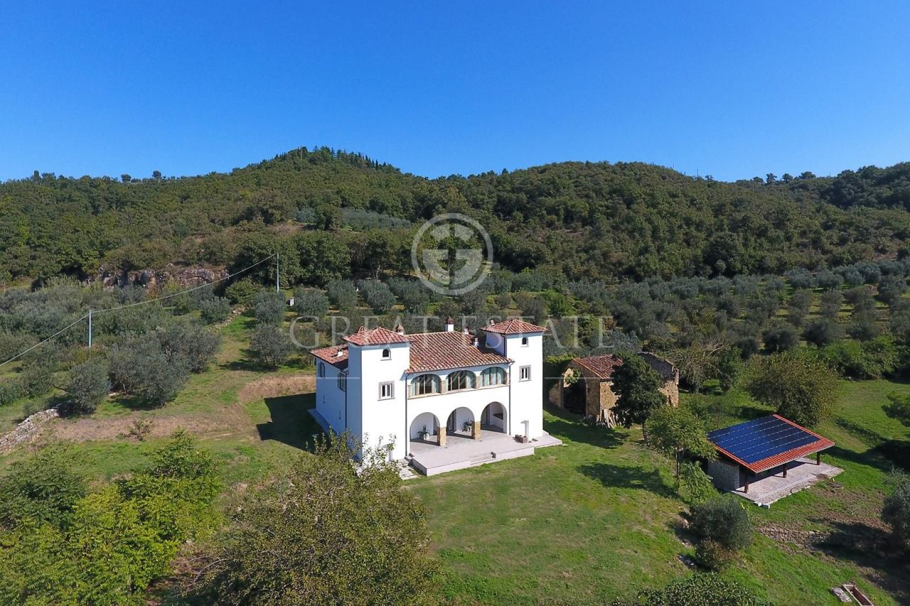 Villa in Arezzo, Italien, 590.1 m² - Foto 2